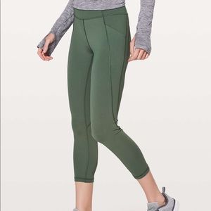 Lululemon time to sweat crop dark forest 8